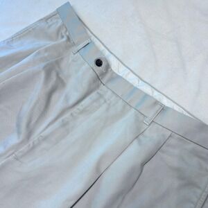 Gary Player Mens 42x30 Gray Pleated Chino Pants 100% Cotton Golf Trousers 42x30